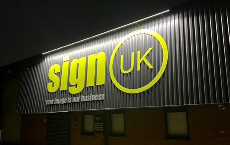 Sign UK - Oldham Business Signage and LED Sign Lights for Sign Makers